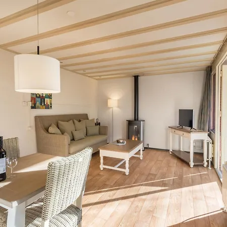 Holiday home Cosy Within De Maasduinen Area *